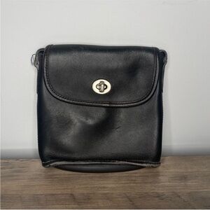 Vintage Coach Scooter Black‎ Leather Crossbody 9893